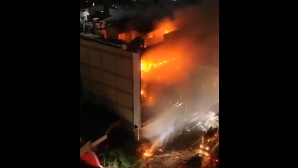 Irak'ta AVM yangını: 61 ölü