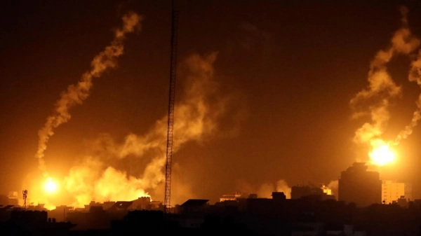 Katil İsrail yine Gazze'yi vurdu: En az 73 ölü