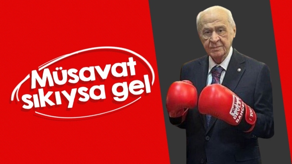 MHP Genel Başkanı Devlet Bahçeli boks eldiveniyle poz verdi