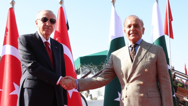 Pakistan Başbakanı Şerif'ten 