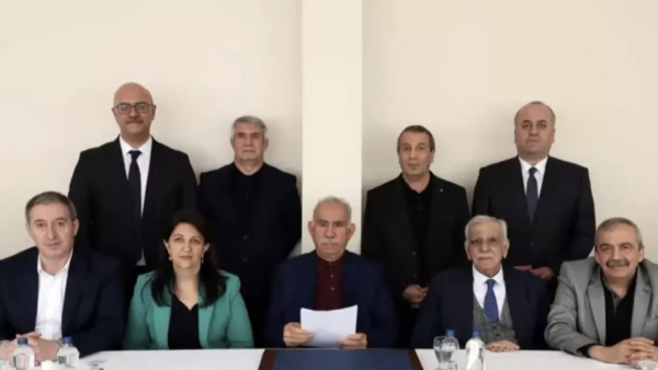 PKK'nın fesih kararından sonra İmralı'ya ilk ziyaret