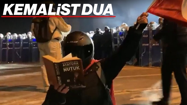 Saraçhane'deki İmamoğlu protestolarında Nutuk okudu
