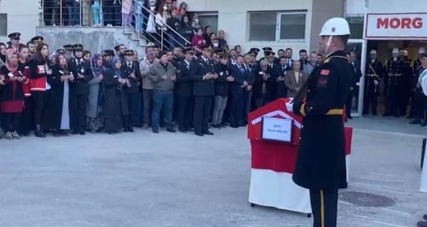 TUSAŞ saldırısında şehit olan taksi şoförünün naaşı askeri törenle hastaneden alındı İhlas Haber Ajansı
