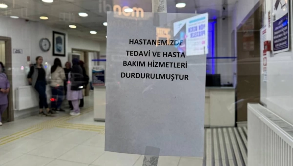 Yenidoğan
çetesi soruşturması: İstanbul’da 9 hastanede hizmetlere son verildi