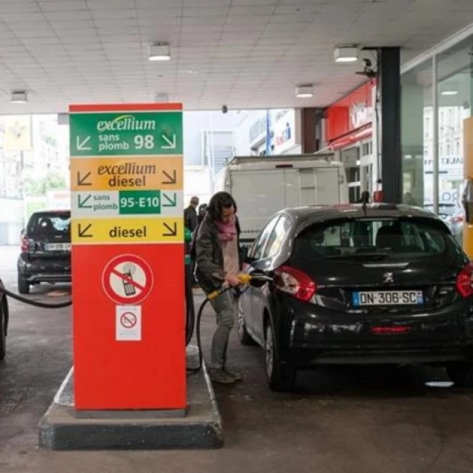 Fransa'dan çiftçilere 20 milyon avro destek: Akaryakıt ve gübre fiyatları çiftçiyi vurdu