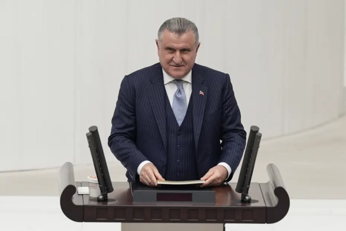 Futbol dünyası şokta: 149 hakeme ağır cezalar!