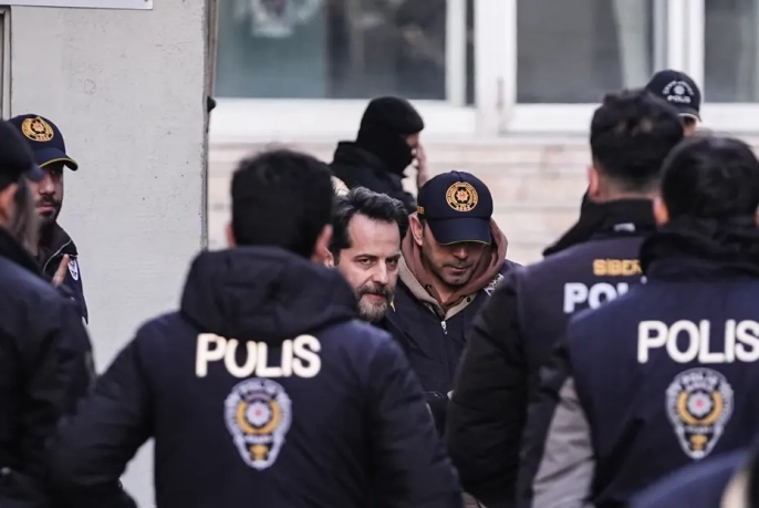 Futbol dünyası şokta: Erden Timur ve 22 kişi için tutuklama talebi!