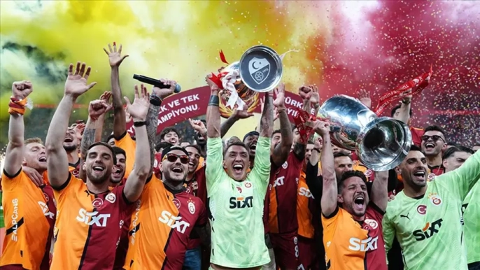 Galatasaray 2025'te zafere koştu: Lig ve kupa şampiyonluğu, beşinci yıldız ve yıldız transferler!