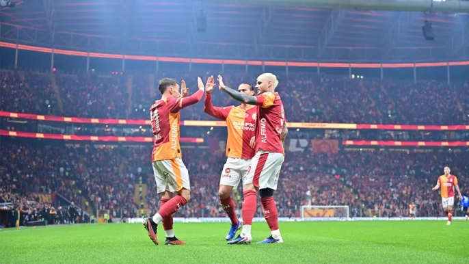 Galatasaray, 2026-2027 sezonu için sadakat indirimine gidiyor