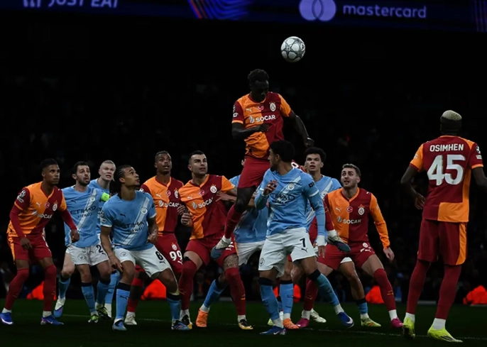 Galatasaray Manchester City'ye Kaybetti Ama Devler Ligi'nde Umutlarını Taze Tutuyor!