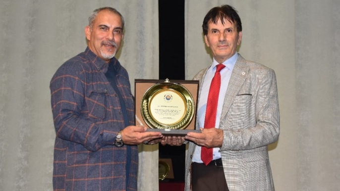 Gazeteci Zorkun'un deprem sonrası zaferi: Trabzon'da alınan gurur dolu ödül