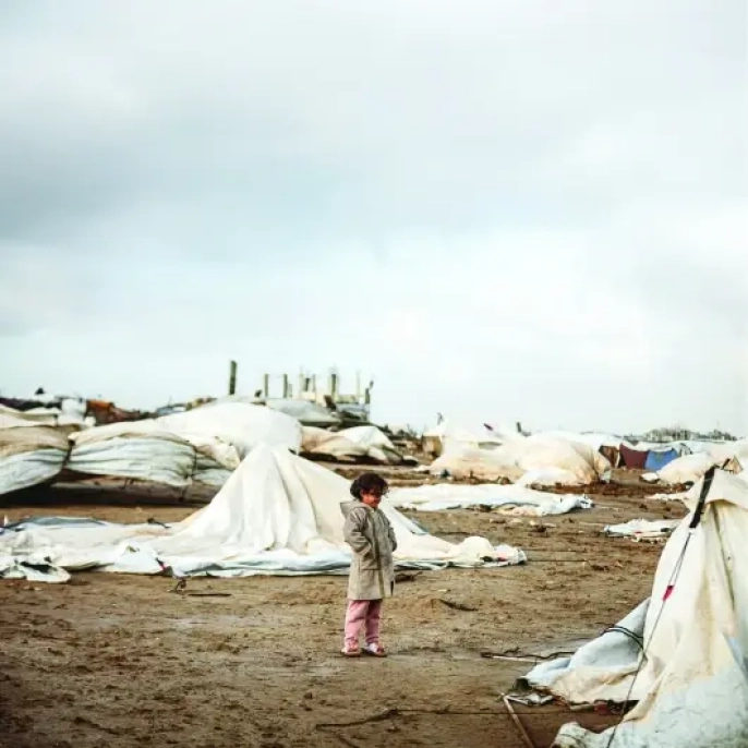 Gazze'de hayatta kalma mücadelesi: Çadırlar bile yetersiz, 288 bin aile soğukta barınaksız kaldı