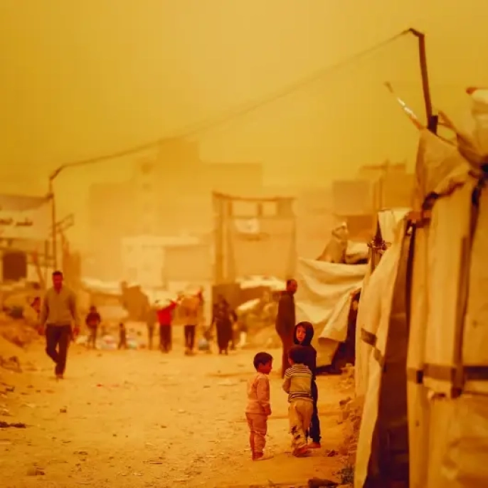 Gazze'de kum fırtınası hayatı olumsuz etkiliyor