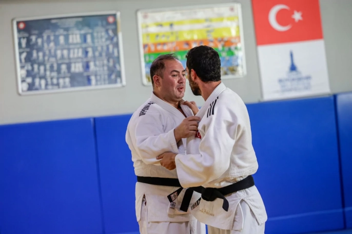 Gökhan Biçer, 2028 Paralimpik Oyunları'na odaklandı