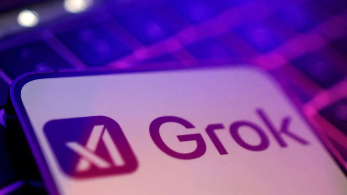 Grok, cinsiyet ayrımı mı yapıyor? Erkekleri çıplak gösteren görseller üretiyor! - 1