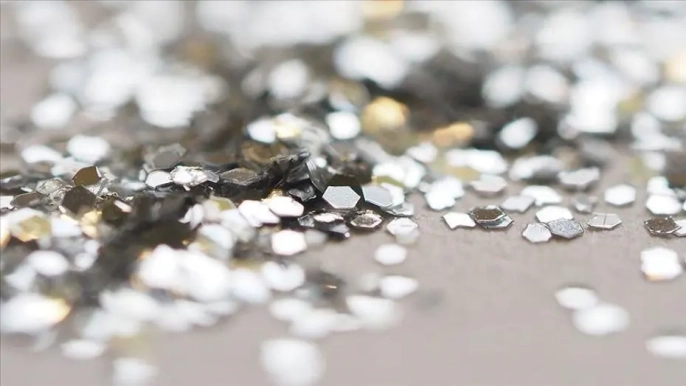 Gümüşte sert düşüş: Yılın son günü yatırımcıları şaşırttı, nedenleri açıklandı