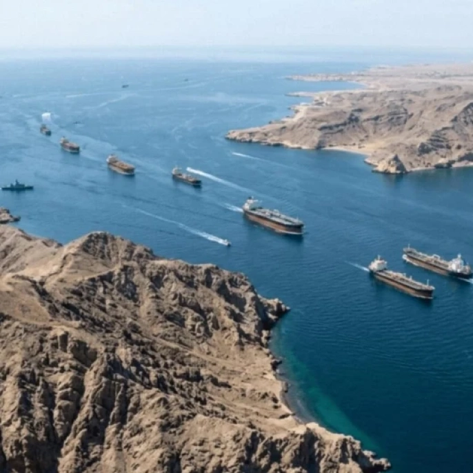 Hürmüz'de tansiyon yükseliyor: ABD, İran ablukasıyla 31 gemiyi çevirdi