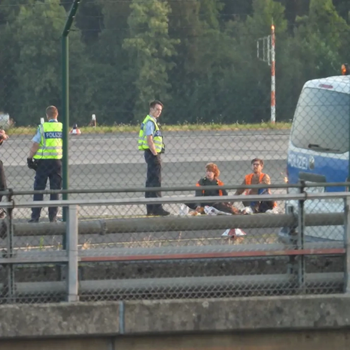 İklim aktivistlerine şok ceza: Almanya'da ilk kez 400 bin Euro'luk tazminat!