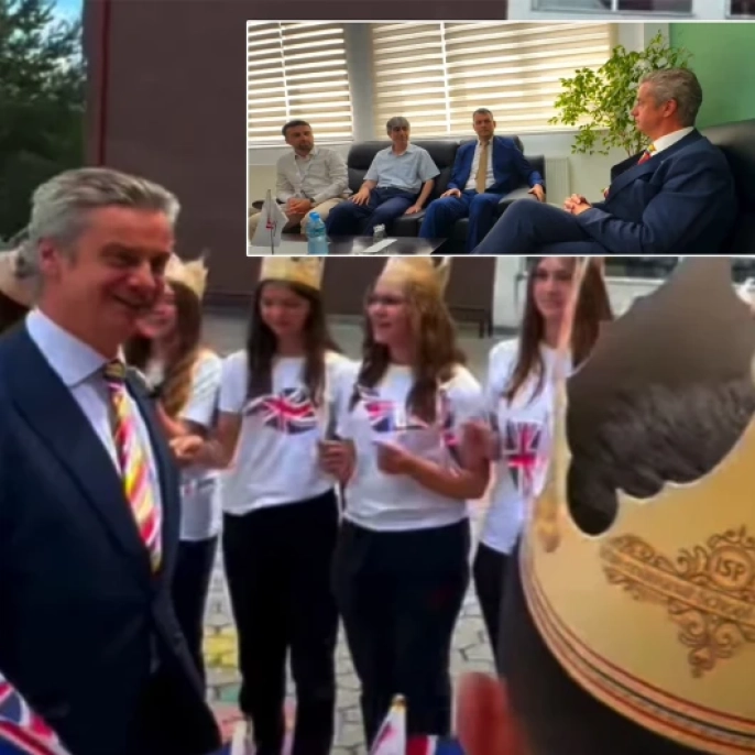 İngiltere'nin Kosova Büyükelçisi, FETÖ okuluna eşcinsel destek ziyareti gerçekleştirdi