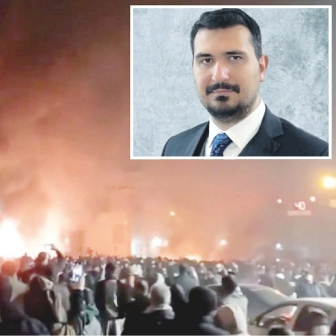 İran'da protestolar alevlenirken, İsrail saldırısı ihtimali tartışılıyor