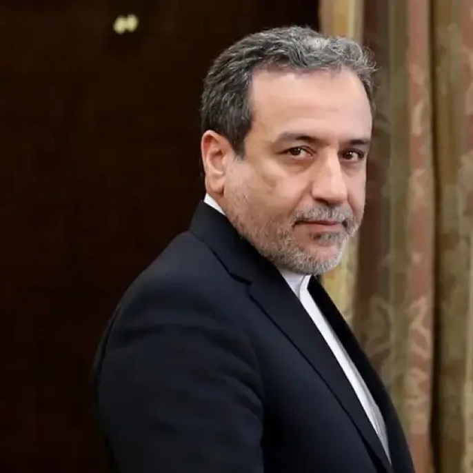 İran ve Rusya, Batı'nın yaptırım hedefinde: 'Nükleer haklarımızdan vazgeçmeyeceğiz