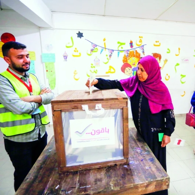 İşgal altında seçim: Filistinliler sandık başında, İsrail saldırıları sürüyor