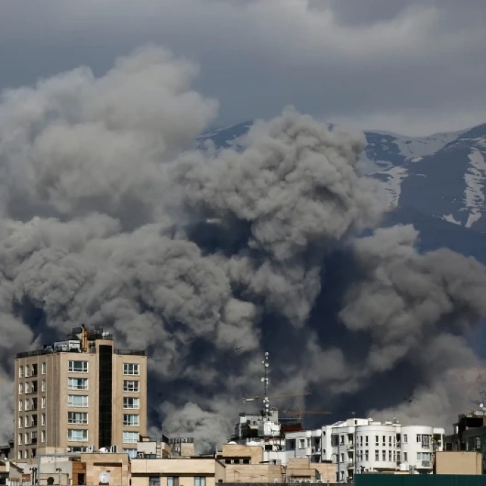 İsrail'den İran'a şok iddia: 10 bin 800'den fazla hava saldırısı!
