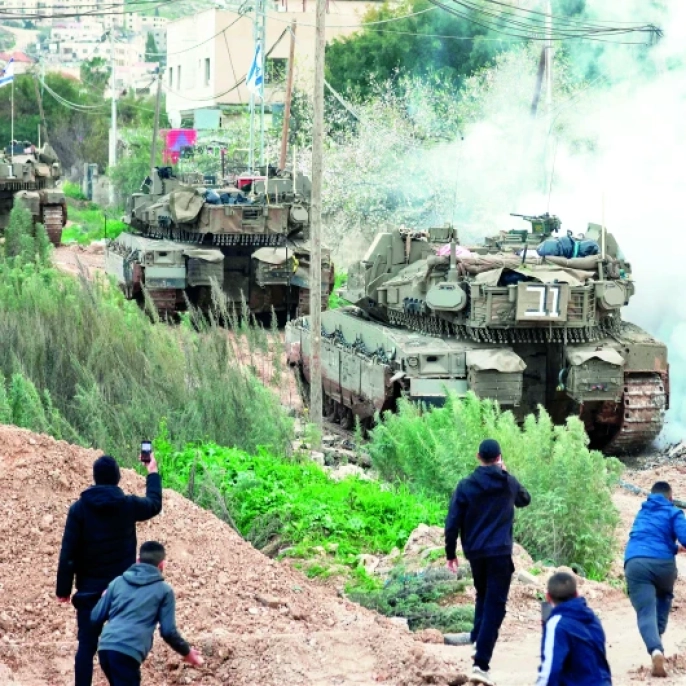 İsrail'in bitmek bilmeyen savaşı: Bölgeye yayılıyor mu?