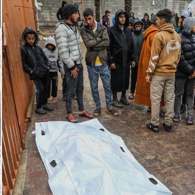 İsrail'in Gazze'ye saldırılarında son 48 saatte 16 Filistinli hayatını kaybetti