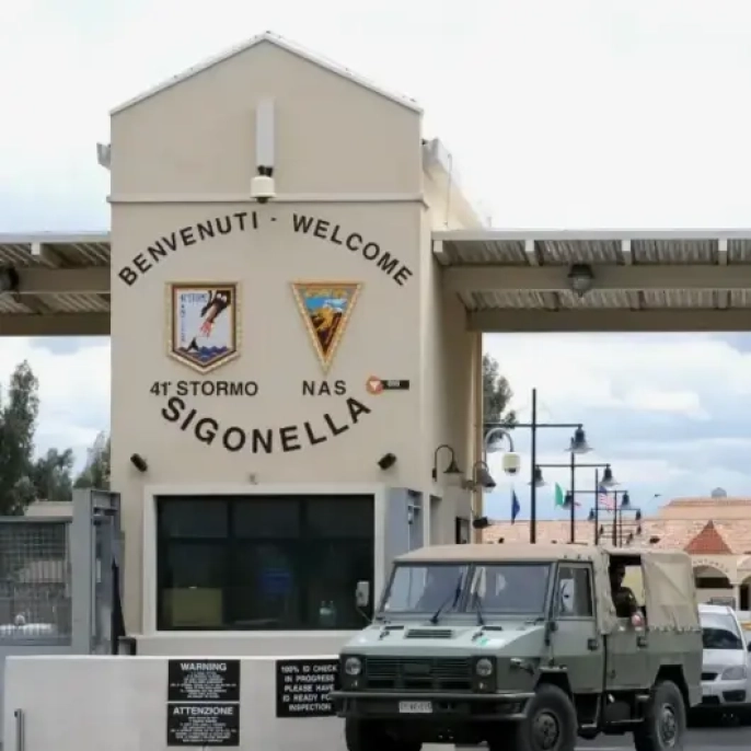 İtalya'dan ABD'ye şaşırtan yasak: Sigonella Üssü'ne uçak inişi engellendi