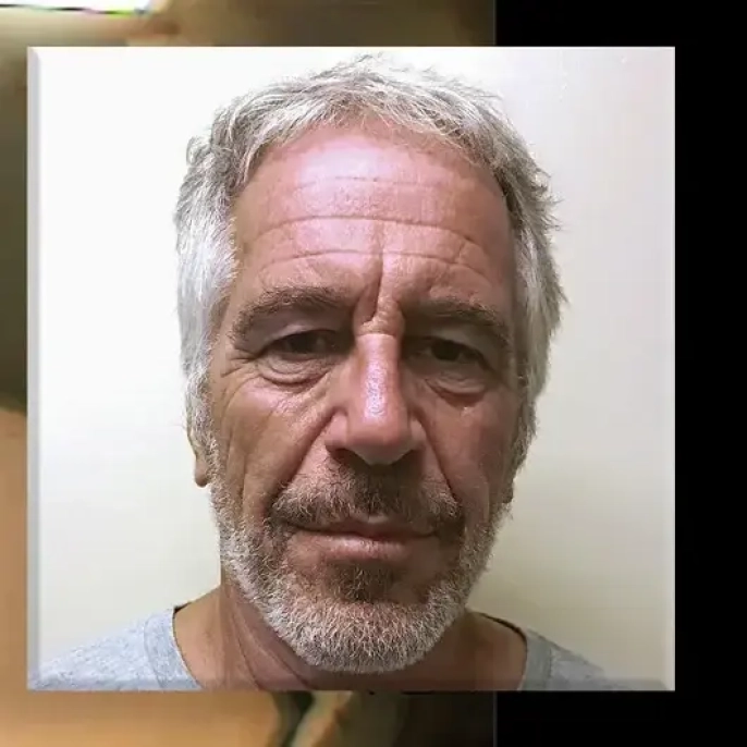 Jeffrey Epstein'in ölüm gecesi sır perdesi aralanıyor: Turuncu giysili gizemli figür kim?