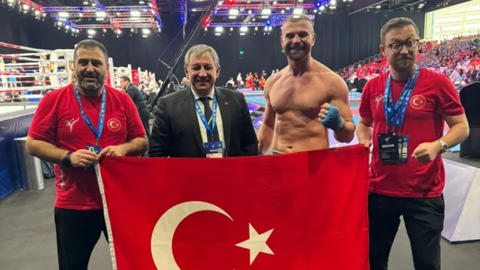 Kadir Yıldırım, ikinci dünya şampiyonluğuna nakavtlarla ulaştı!