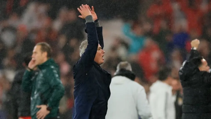 Kaleden gelen golle kazanan Benfica: Mourinho'dan 'Beni o zaman öldürürsünüz!' açıklaması