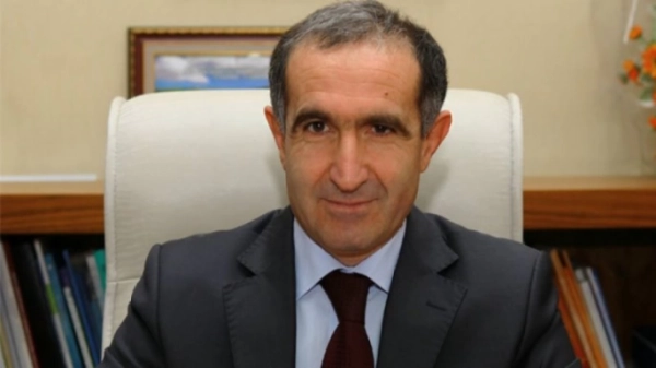 Rektör Kapu Nepotizm Hastalığına Yakalandı