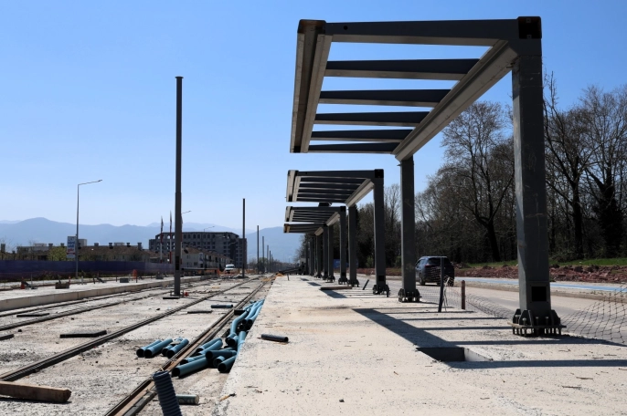 Kartepe Tramvay Hattı'nda Duraklar Yerini Buluyor: Ulaşım Ağı Genişliyor