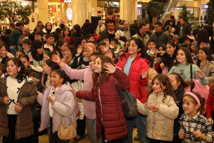Kayseri'de yarıyıl tatili coşkusu: Genç KAYMEK çocuk şenliğiyle dopdolu!
