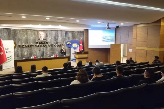 Keşan'da tarımda akıllı sulama eğitimi verildi