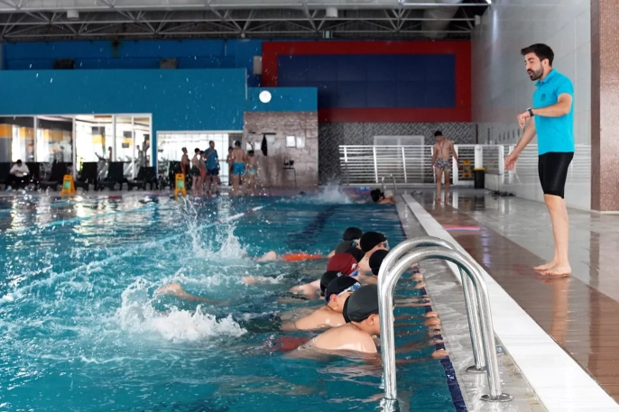 Konya Karatay Kış Spor Okulları'nda eğitimler başladı
