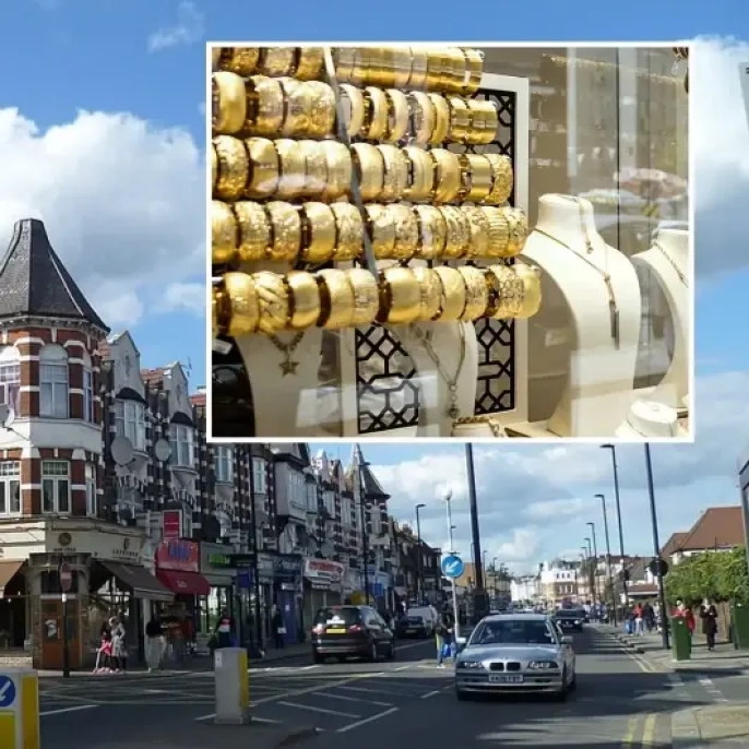 Londra'da Türk kuyumcu dükkanına palalı soygun