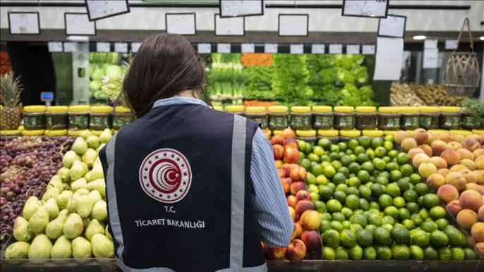 Marketlerde fırsatçılara büyük darbe: 42 üründe 'ani fiyat artışı' yakalandı!