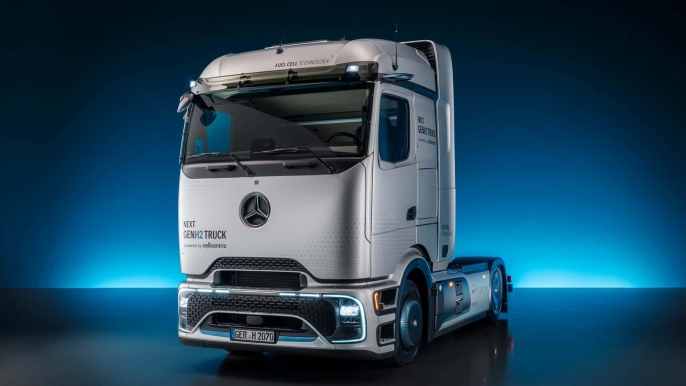 Mercedes'ten devrim: Hidrojenli kamyonlar yollara çıkıyor, menzili 1000 km'yi aşıyor! - 3