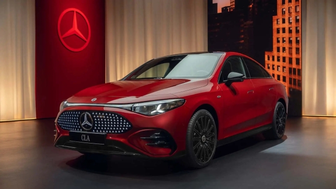 Mercedes'ten elektrikli araç atağı: Satışlar rekor kırıyor, 2026'da yeni modeller yolda! - 1