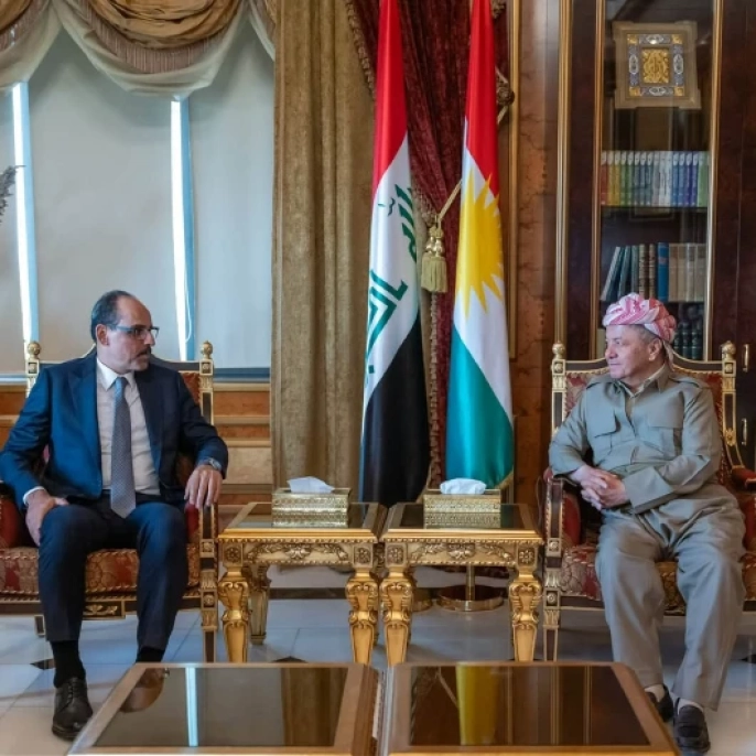 MİT Başkanı Kalın, Erbil'de Barzani ile kritik zirvede buluştu