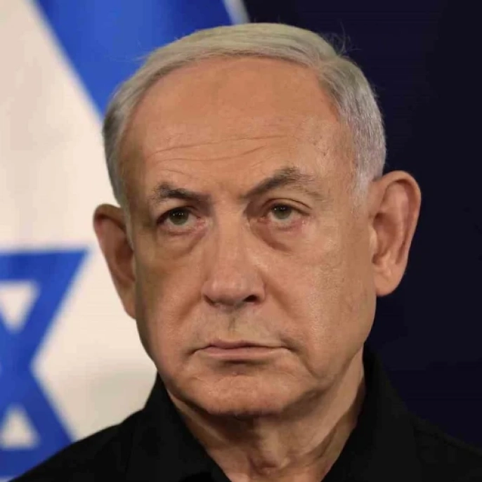 Netanyahu''nun koltuk kavgası can alıyor: Askerler siyasi kalkan mı?
