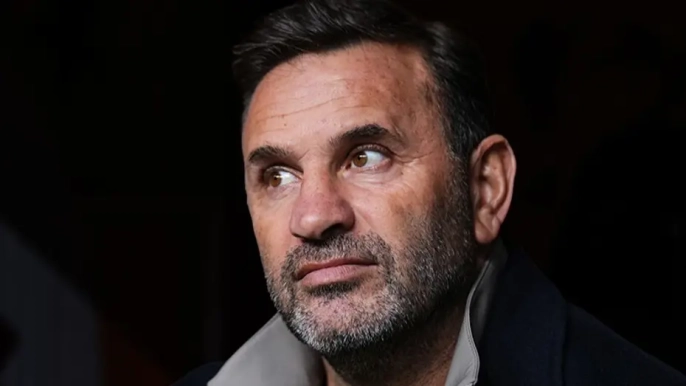 Okan Buruk'tan transfer sinyali: Galatasaray'ın stoper, orta saha ve hücum hattına takviyeler yolda!
