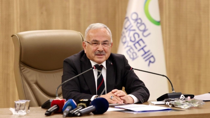 Ordu'da Mehmet Hilmi Güler'den şaşırtıcı açıklamalar: 700 Milyonluk yatırım ve borç suçlamalarına güçlü karşılık!
