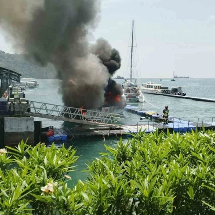 Phuket'te tekne patladı: 1 ölü, 5 yaralı