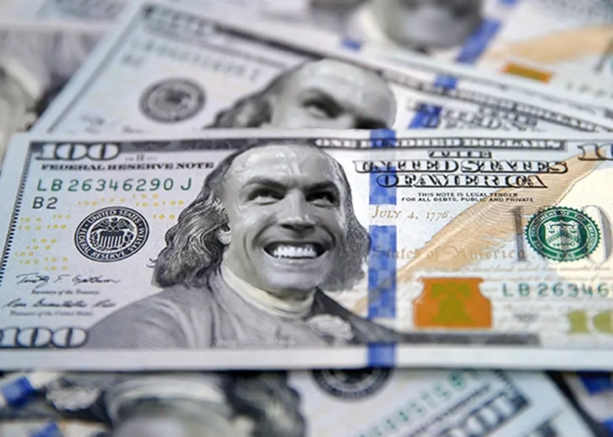 Ronaldo, 2025'te futbol sahalarının zirvesinde: Rekor gelirle zirveye yerleşti