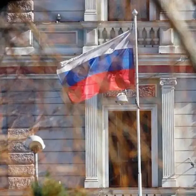 Rusya'dan İngiliz Diplomata Şok Yaptırım: Sınır Dışı Edildi!