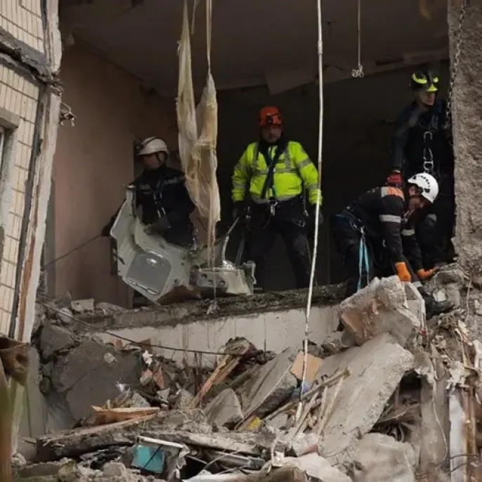 Rusya'dan Ukrayna'ya sert yanıt: Enerji ve askeri hedefler vuruldu!